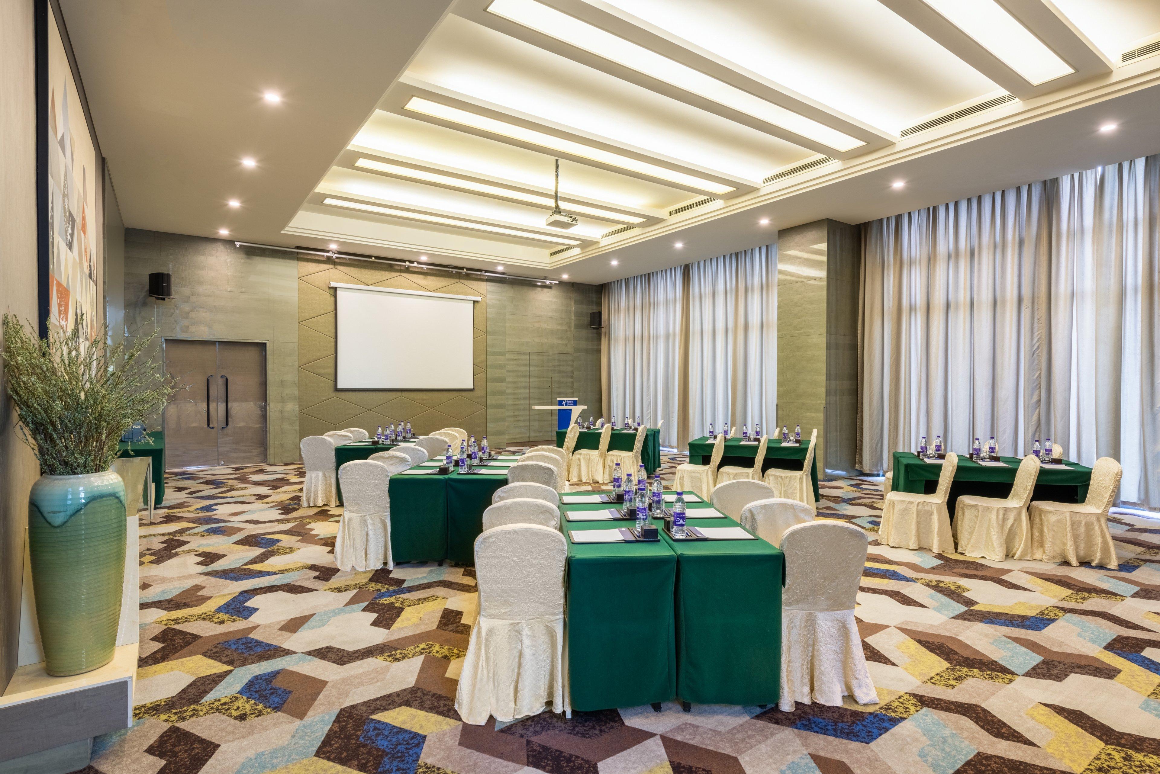 Holiday Inn Express Beijing Yizhuang, an IHG Hotel Bagian luar foto