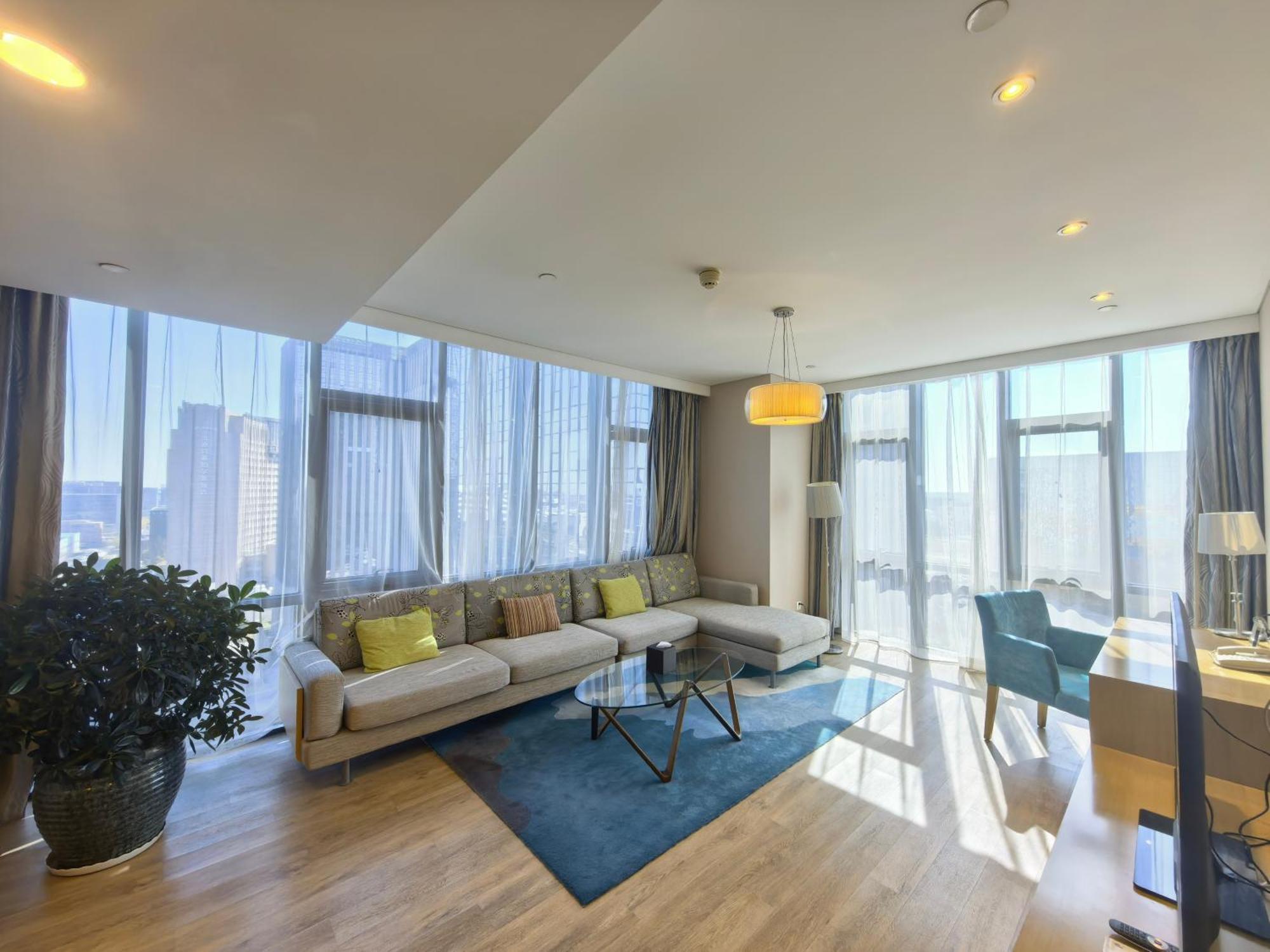 Holiday Inn Express Beijing Yizhuang, an IHG Hotel Bagian luar foto