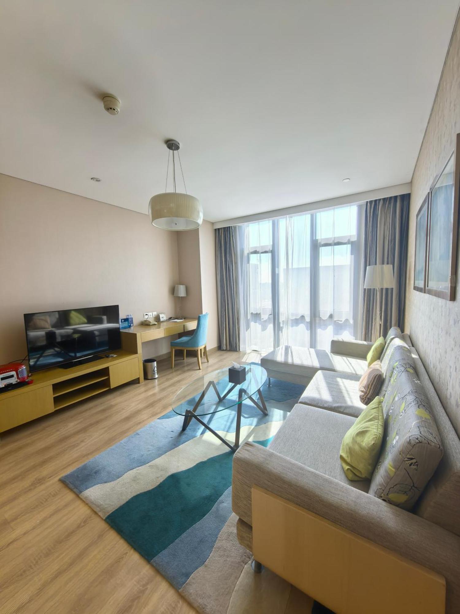 Holiday Inn Express Beijing Yizhuang, an IHG Hotel Bagian luar foto