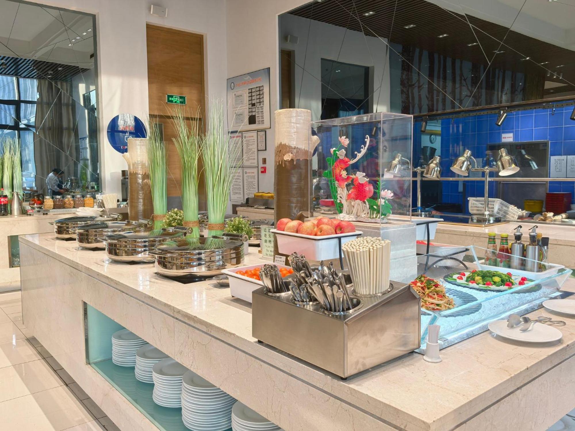 Holiday Inn Express Beijing Yizhuang, an IHG Hotel Bagian luar foto